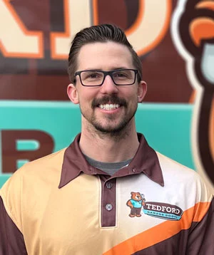 Tedford Garage Doors Nanaimo company pic